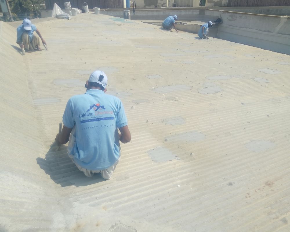 Professional roof waterproofing service